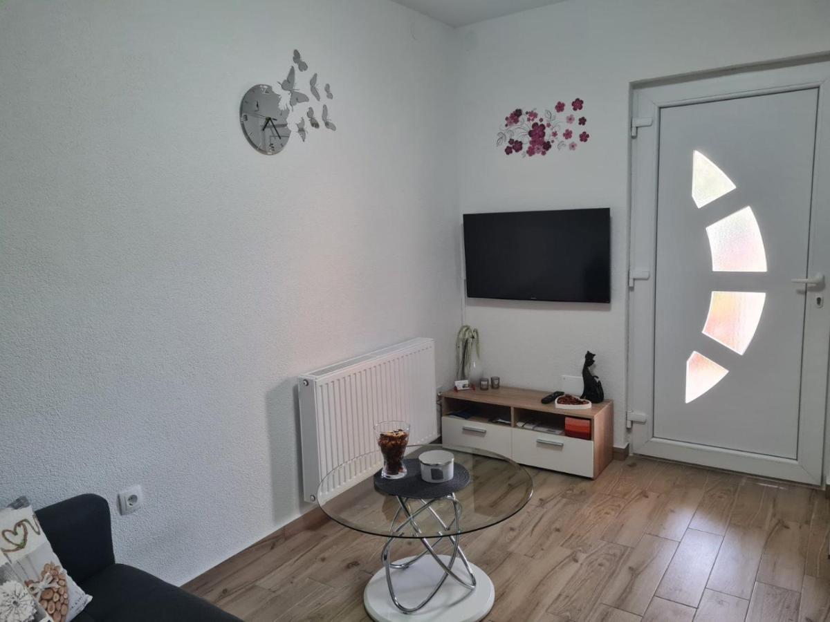 Apartman Ruza كرك المظهر الخارجي الصورة
